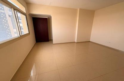 Apartment - 3 Bedrooms - 3 Bathrooms for rent in Al Thani Muwaileh - Muwaileh Commercial - Sharjah