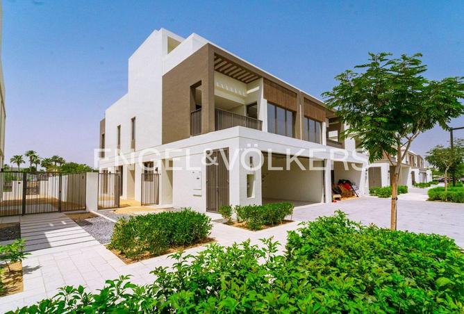 104684374 - Property Main Image