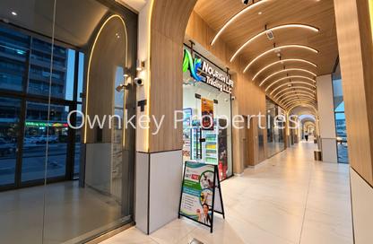 Shop - Studio for rent in Al Nasr Central Building - Oud Metha - Bur Dubai - Dubai
