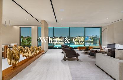 Villa - 5 - 6 for sale in Garden Homes Frond E - Garden Homes - Palm Jumeirah - Dubai