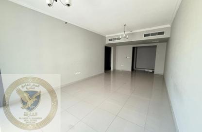 Apartment - 2 Bedrooms - 3 Bathrooms for rent in Al Khan Corniche - Al Khan - Sharjah Apartment - 2 Bedrooms - 3 Bathrooms for rent in Al Khan Corniche - Al Khan - Sharjah