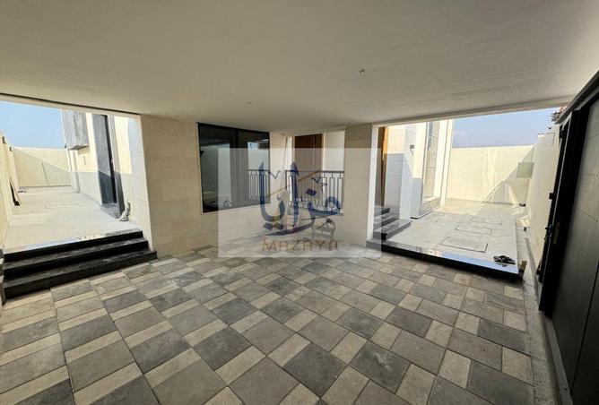 105489992 - صورة العقار 2