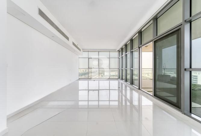 125154154 - Property Image 3