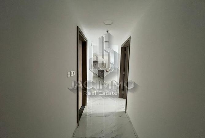 103710117 - Property Image 3