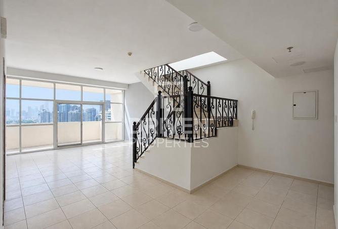 133893777 - Property Main Image