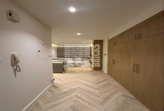 88304533 - Property Image 3