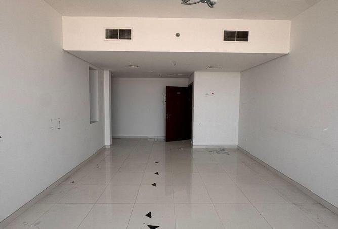 79002417 - Property Image 2