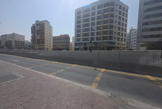 69493842 - صورة العقار 3