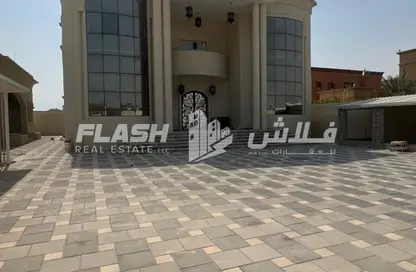 Villa - 6 Bedrooms - 7 Bathrooms for rent in Seih Al Uraibi - Ras Al Khaimah