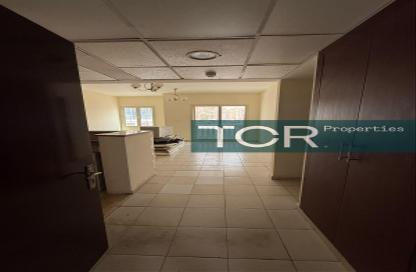 Apartment - 1 Bedroom for rent in Emirates Cluster - International City - Dubai