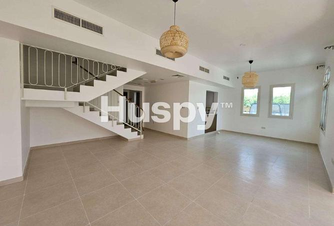 105952012 - Property Image 2