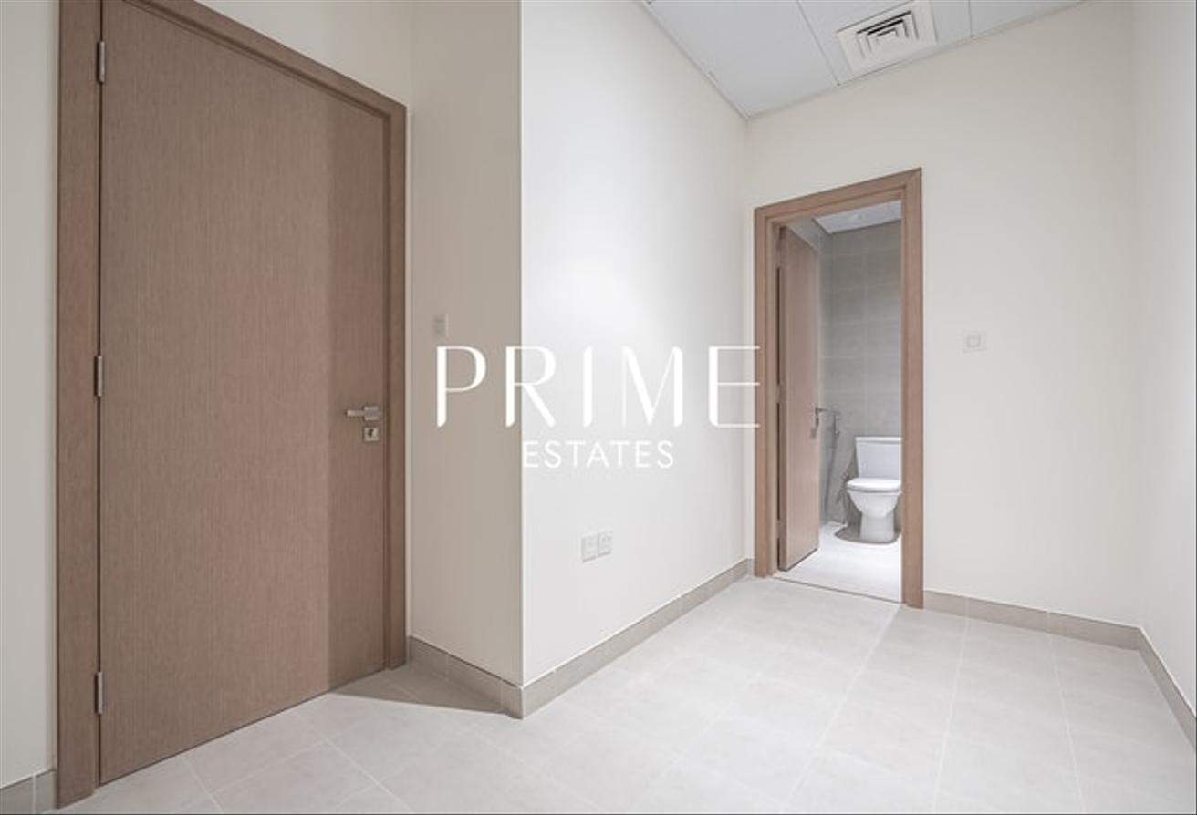 Lagoon Views | 3BR + Maid | Bright and Spacious photo 9