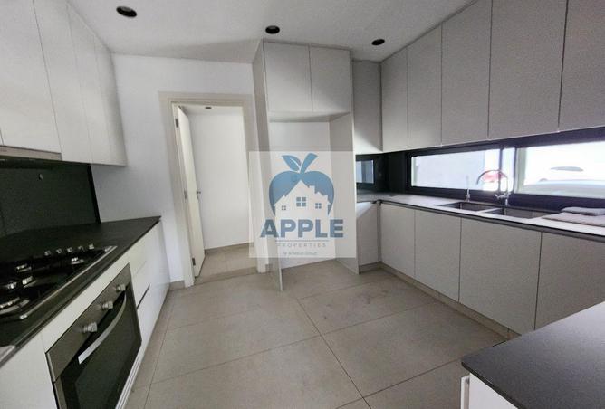 107739008 - Property Image 3