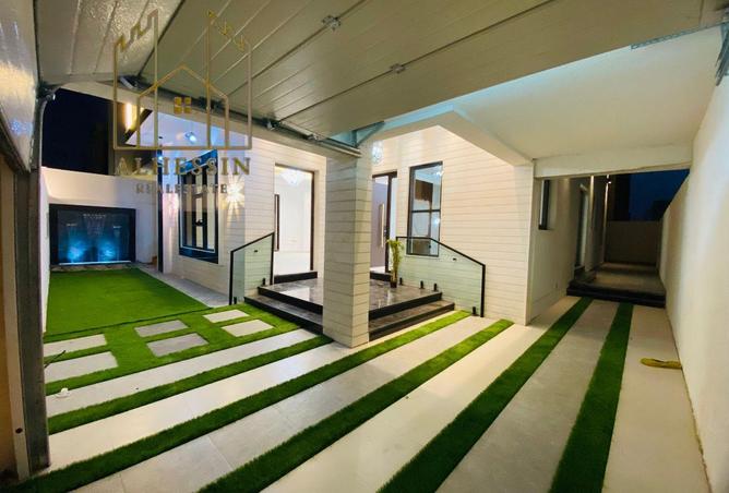 67820516 - Property Image 2