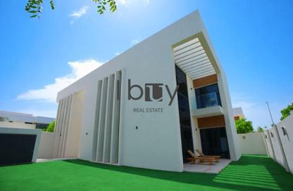 Villa - 4 Bedrooms - 6 Bathrooms for sale in West Yas - Yas Island - Abu Dhabi