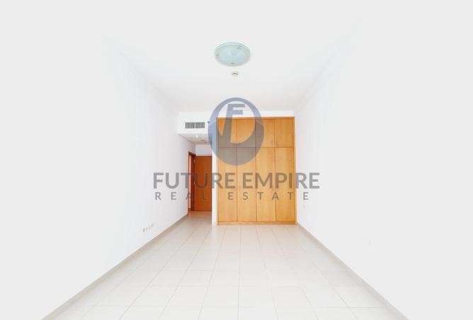 94001995 - Property Image 2