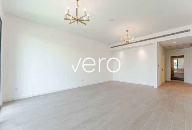 3-bed villa in Jebel Ali Village Townhouses — photo 3