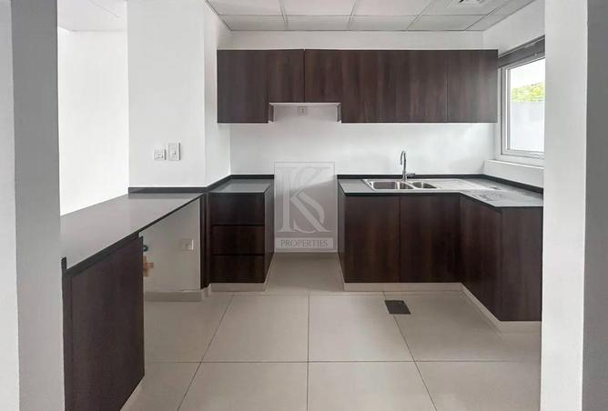 71087393 - Property Image 2