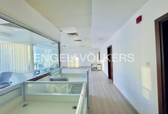 127020455 - Property Main Image
