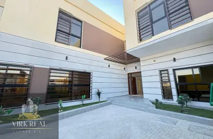 Apartment - 1 Bathroom for rent in Madinat Al Riyad - Abu Dhabi
