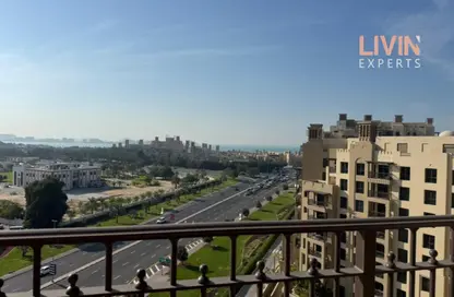 Apartment - 1 Bedroom - 1 Bathroom for rent in Al Jazi 2 - Madinat Jumeirah Living - Umm Suqeim - Dubai