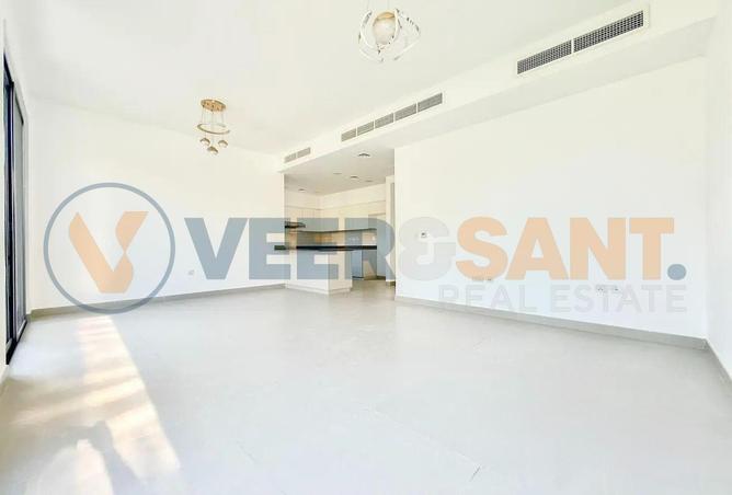 73115047 - Property Image 2