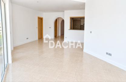 Apartment - 3 - 4 for rent in Jash Hamad - Shoreline Apartments - Palm Jumeirah - Dubai