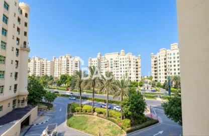 Apartment - 3 - 4 for rent in Jash Hamad - Shoreline Apartments - Palm Jumeirah - Dubai