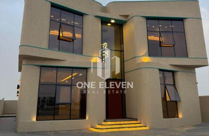 Villa - 5 - 7 for sale in Alreeman II - Al Shamkha - Abu Dhabi