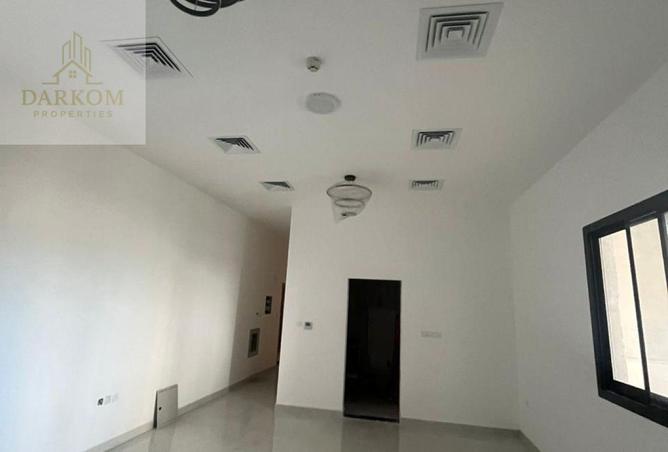 57390611 - Property Image 2