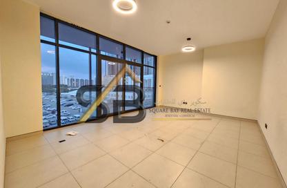 Apartment - 2 Bedrooms - 3 Bathrooms for rent in Saleh Residence 3 - Jumeirah Garden City - Al Satwa - Dubai