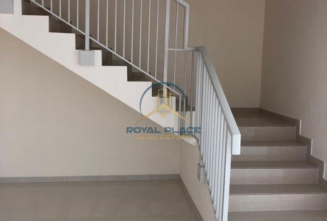 71493822 - صورة العقار 3