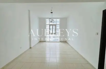 شقة - غرفة نوم - 2 حمامات للبيع في 1 رويال ريزدنس - رويال ريزدنس - مدينة دبي الرياضية - دبي