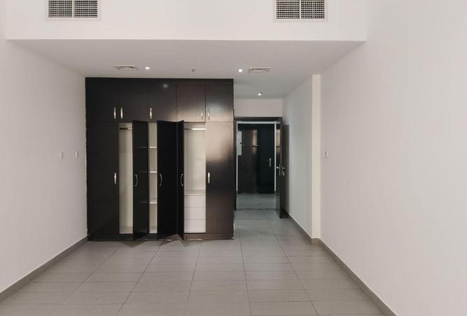 96121500 - Property Main Image