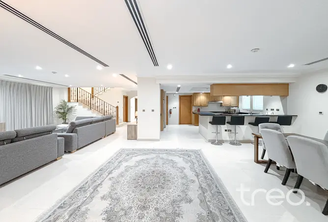 166541435 - Property Image 3