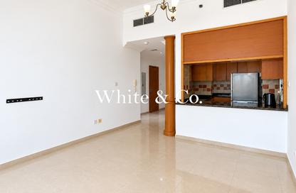 Apartment - 1 - 2 for rent in Dream Tower 1 - Dream Towers - Dubai Marina - Dubai