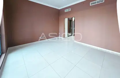 Apartment - 2 Bedrooms - 3 Bathrooms for rent in Al Reffa - Al Raffa - Bur Dubai - Dubai