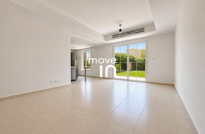 Villa - 2 Bedrooms - 3 Bathrooms for rent in Springs 15 - The Springs - Dubai