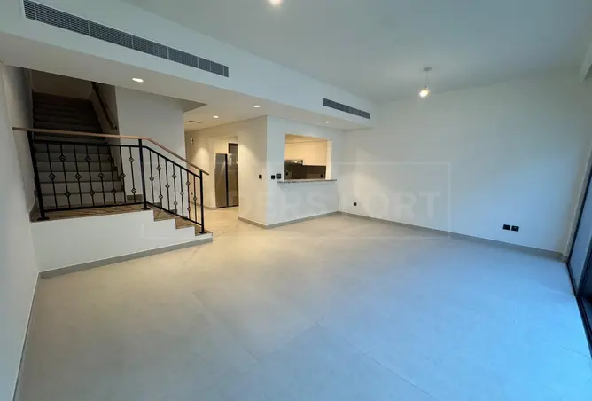 165601740 - Property Image 2