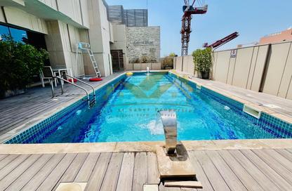 Apartment - 1 Bedroom - 2 Bathrooms for rent in Jumeirah Garden City - Al Satwa - Dubai