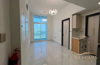Apartment - 1 Bedroom - 2 Bathrooms for rent in Skyz by Danube - Arjan - Dubai