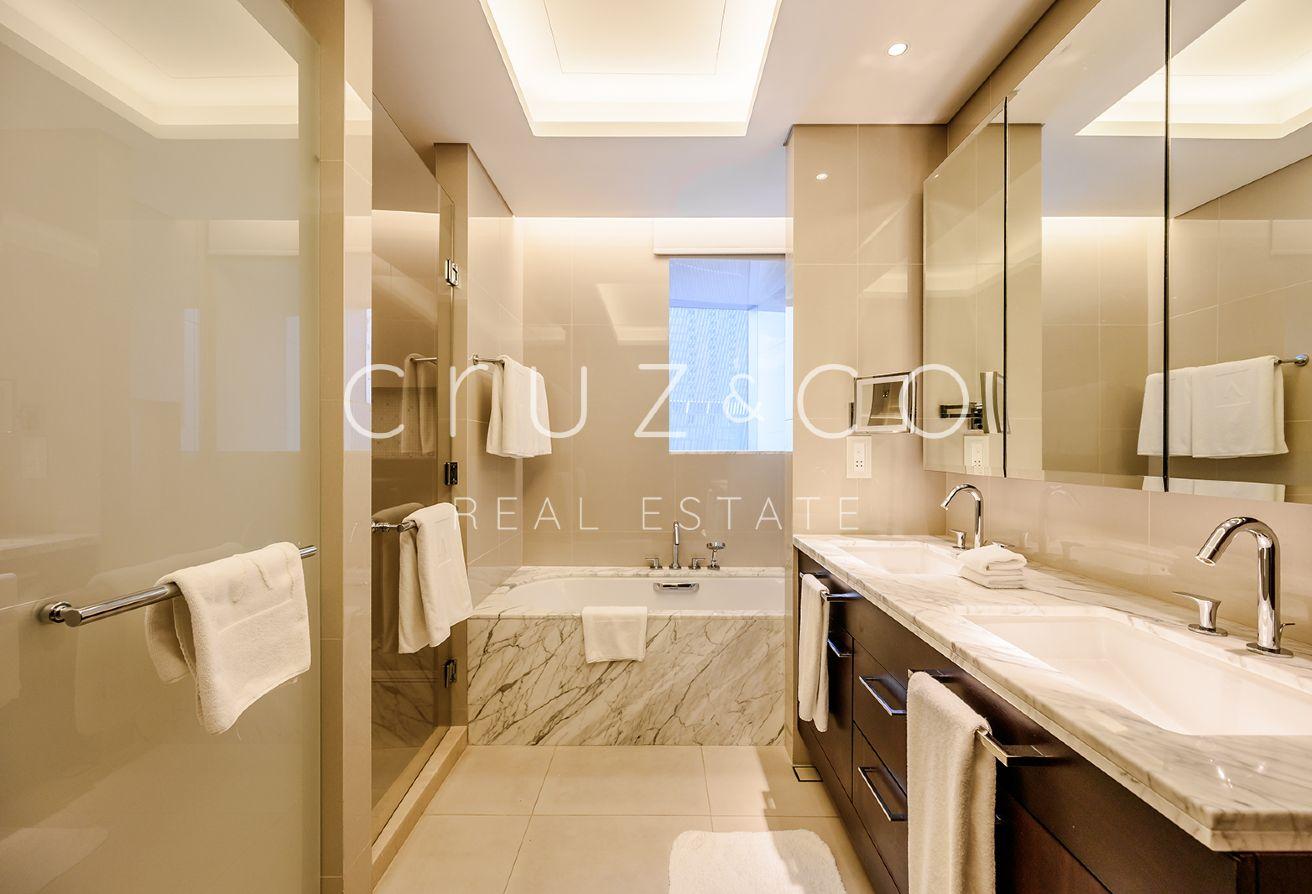 Sea View | Sunset | 2 Bed High Floor Apartment photo 20