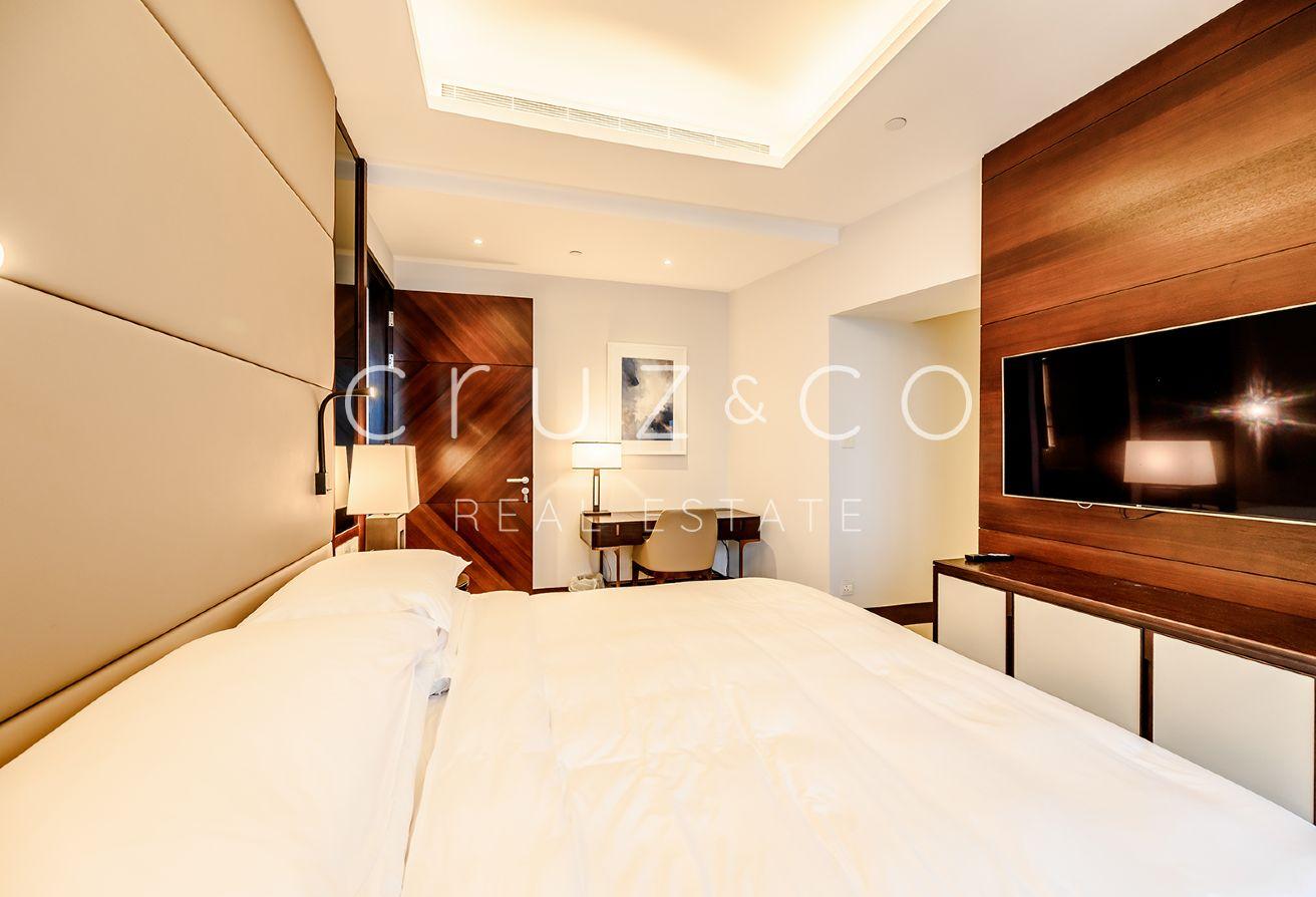 Sea View | Sunset | 2 Bed High Floor Apartment photo 18
