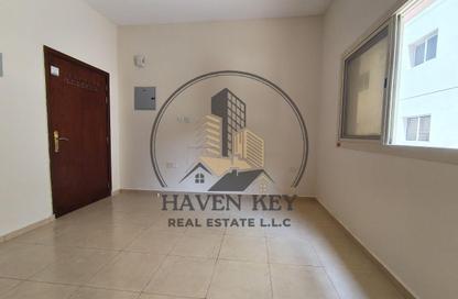 Apartment - Studio - 1 for rent in Muwaileh - Sharjah