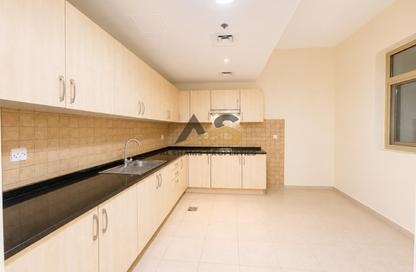 Apartment - Studio - 1 Bathroom for rent in Abdul Rahim Mohd Al Zarooni Building - Al Mankhool - Bur Dubai - Dubai Apartment - Studio - 1 Bathroom for rent in Abdul Rahim Mohd Al Zarooni Building - Al Mankhool - Bur Dubai - Dubai