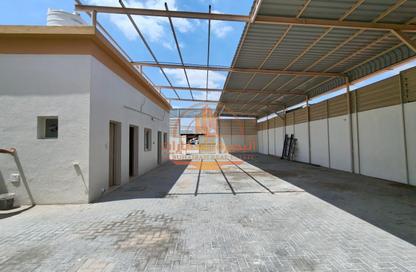 Factory - Studio - 1 Bathroom for rent in Ali Mousa Building - Al Sajaa Industrial - Al Sajaa - Sharjah