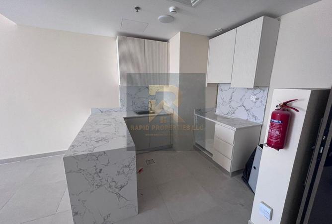 100421580 - Property Image 2