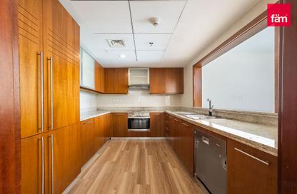 Apartment - 3 Bedrooms - 3 Bathrooms for rent in Standpoint Tower 2 - Standpoint Towers - Downtown Dubai - Dubai