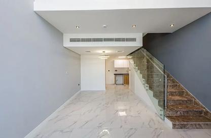 Townhouse - 1 - 2 for rent in Rukan 3 - Rukan - Dubai
