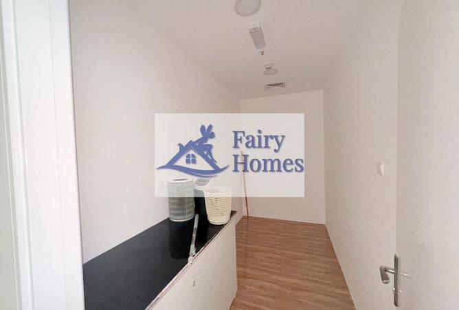 106425641 - Property Image 2